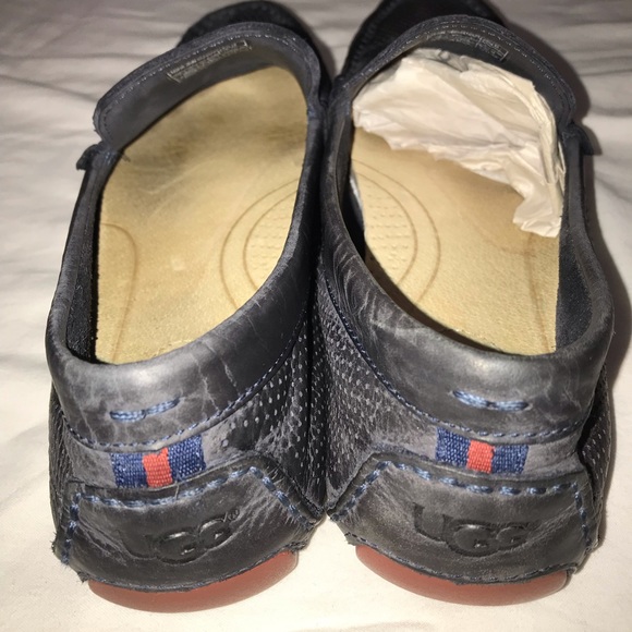 Size 9 Men’s UGS!!!! main image 4